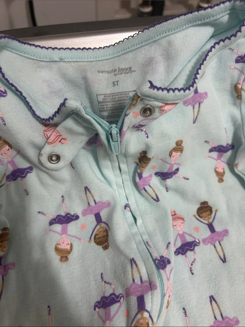 Girls 5T one piece zipper open feet pajamas ballerinas